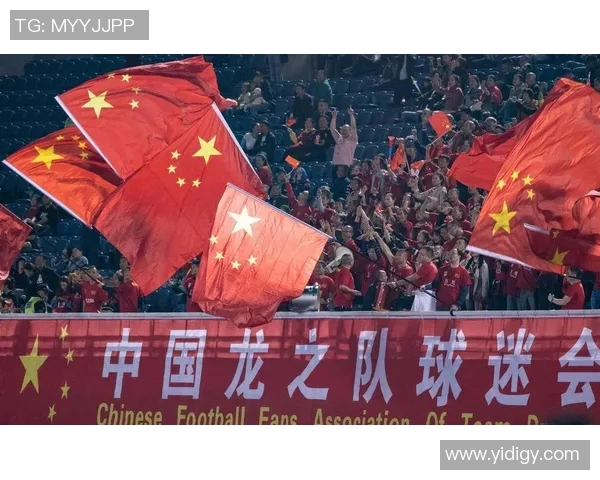 2004年中国足球队与香港队长的精彩对决回顾与分析