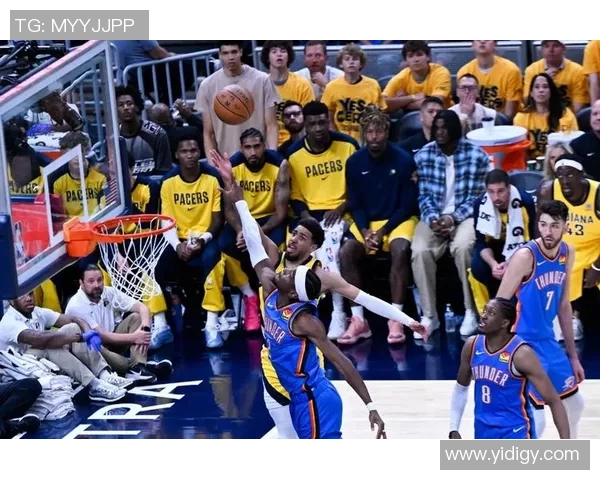 爵士与雷霆G5第三节精彩对决回顾球员表现与战术分析